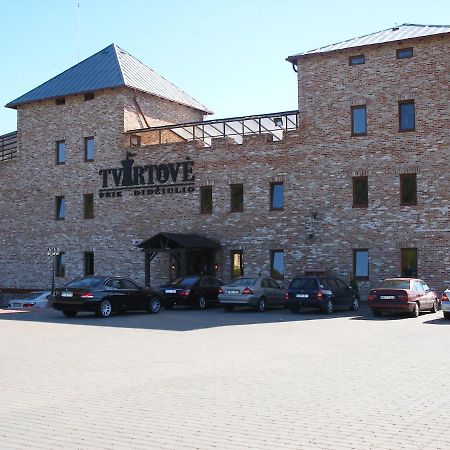 Tvirtove Prie Didziulio Hotel Dedeliskes Ngoại thất bức ảnh