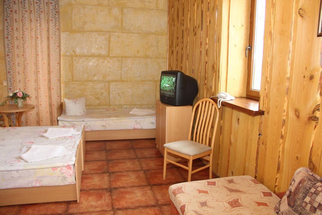 Tvirtove Prie Didziulio Hotel Dedeliskes Phòng bức ảnh